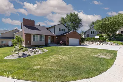 88 W Canyon View Dr N, Farmington, UT 84025 - Photo 1