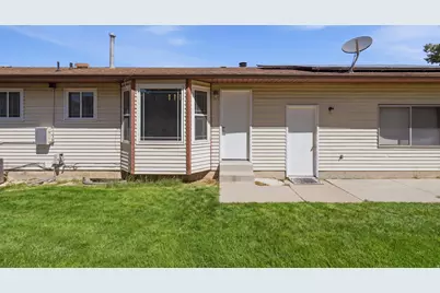 854 E Sandy Gulch Pl S, Sandy, UT 84094 - Photo 41