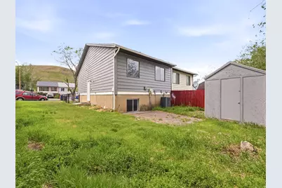 3177 S Copper Cove Cir W, Magna, UT 84044 - Photo 15