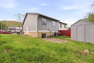 3177 S Copper Cove Cir W, Magna, UT 84044 - Photo 15