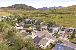 3177 S Copper Cove Cir W, Magna, UT 84044 - Photo 17