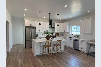 2264 W 350 S, Roosevelt, UT 84066 - Photo 9