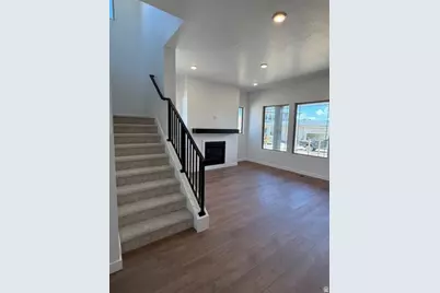 7297 W Double Dutch Dr, West Jordan, UT 84081 - Photo 5