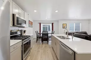 1098 E Waterway Ln, Saratoga Springs, UT 84045 - Photo 9