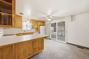 5096 S Jolly St, Taylorsville, UT 84123 - Photo 9