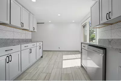 4218 S Ottawa Dr, West Valley, UT 84119 - Photo 17