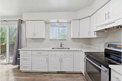 1903 W Hyannis Ave, West Valley, UT 84119 - Photo 9