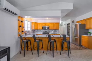 4400 State St, Hurricane, UT 84737 - Photo 9