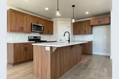 463 N Hill View Dr #2027, Saratoga Springs, UT 84045 - Photo 3
