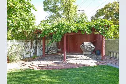 8733 S Fairway W, West Jordan, UT 84088 - Photo 11