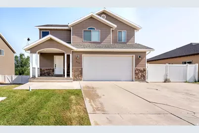 326 W 3775 S, Vernal, UT 84078 - Photo 1