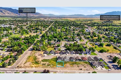 246 W 400 N #10, Smithfield, UT 84335 - Photo 9