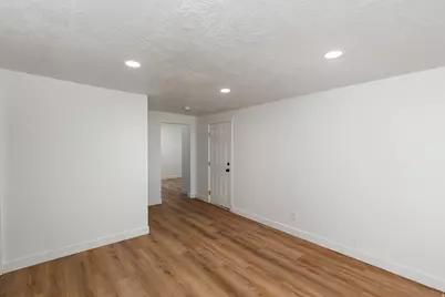 4650 W Mildred St, Kearns, UT 84118 - Photo 13
