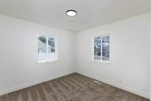 4650 W Mildred St, Kearns, UT 84118 - Photo 19