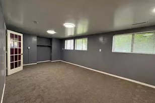 1180 S 560 W, Provo, UT 84601 - Photo 33