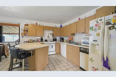 290 W Durfee St, Grantsville, UT 84029 - Photo 5