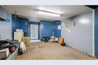 290 W Durfee St, Grantsville, UT 84029 - Photo 15