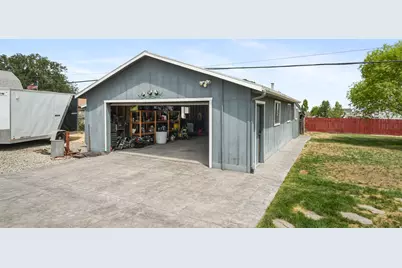 290 W Durfee St, Grantsville, UT 84029 - Photo 21