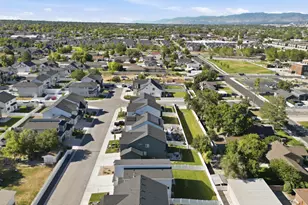 12947 S Sabrina Row W, Riverton, UT 84065 - Photo 43