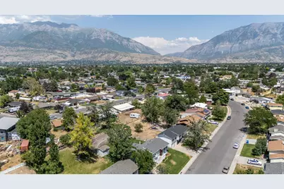 980 W 230 N, Orem, UT 84057 - Photo 29