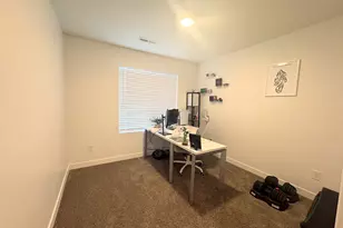 1052 E Scuttlebutt Ln, Saratoga Springs, UT 84045 - Photo 13