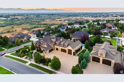 694 W Cephus Rd S, Draper, UT 84020 - Photo 3