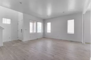 2013 E Corriente Dr, Salem, UT 84653 - Photo 3