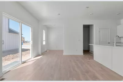 2013 E Corriente Dr #341, Salem, UT 84653 - Photo 5