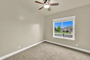 2942 W 2175 S, West Haven, UT 84401 - Photo 29