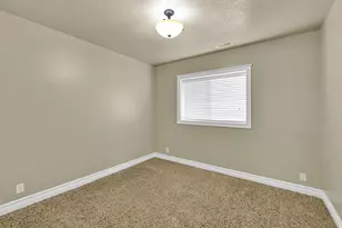 2942 W 2175 S, West Haven, UT 84401 - Photo 41