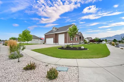 2942 W 2175 S, West Haven, UT 84401 - Photo 47