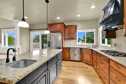 2942 W 2175 S, West Haven, UT 84401 - Photo 13
