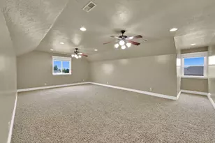 2942 W 2175 S, West Haven, UT 84401 - Photo 25