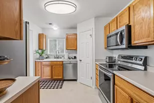 2414 W 230 S, Provo, UT 84601 - Photo 9