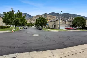 1202 S 1410 E, Provo, UT 84606 - Photo 23