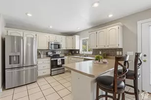 998 E 450 S, Pleasant Grove, UT 84062 - Photo 3