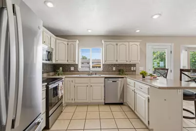 998 E 450 S, Pleasant Grove, UT 84062 - Photo 11