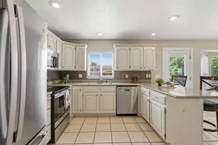 998 E 450 S, Pleasant Grove, UT 84062 - Photo 11