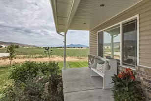 1223 S 400 E, Garland, UT 84312 - Photo 27