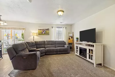 1256 W Bridalwood Loop, Lehi, UT 84043 - Photo 5
