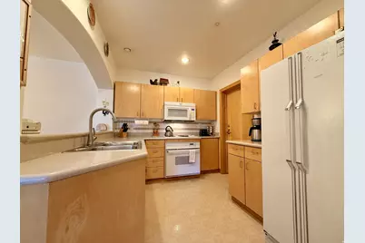 12076 E Big Cottonwood Rd #207, Solitude, UT 84121 - Photo 15
