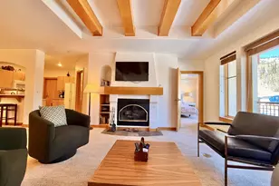 12076 E Big Cottonwood Rd, Solitude, UT 84121 - Photo 9