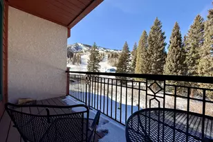 12076 E Big Cottonwood Rd, Solitude, UT 84121 - Photo 33
