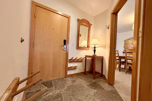 12076 E Big Cottonwood Rd, Solitude, UT 84121 - Photo 7