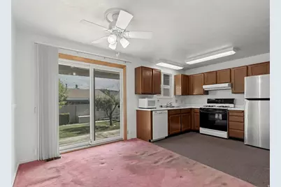 4901 Beau Cir, Salt Lake City, UT 84118 - Photo 13