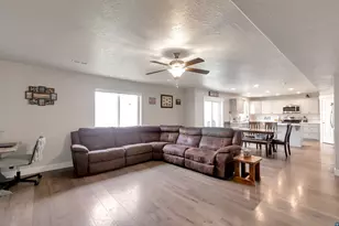 242 N 250 E, Salem, UT 84653 - Photo 7