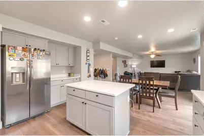 242 N 250 E, Salem, UT 84653 - Photo 11