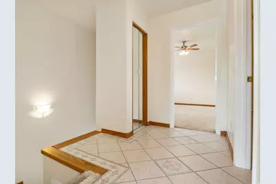 9744 S Yorkshire Dr, South Jordan, UT 84009 - Photo 15
