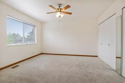 9744 S Yorkshire Dr, South Jordan, UT 84009 - Photo 17