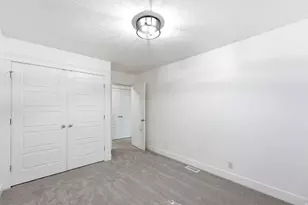 1012 S 220 W, Logan, UT 84321 - Photo 25